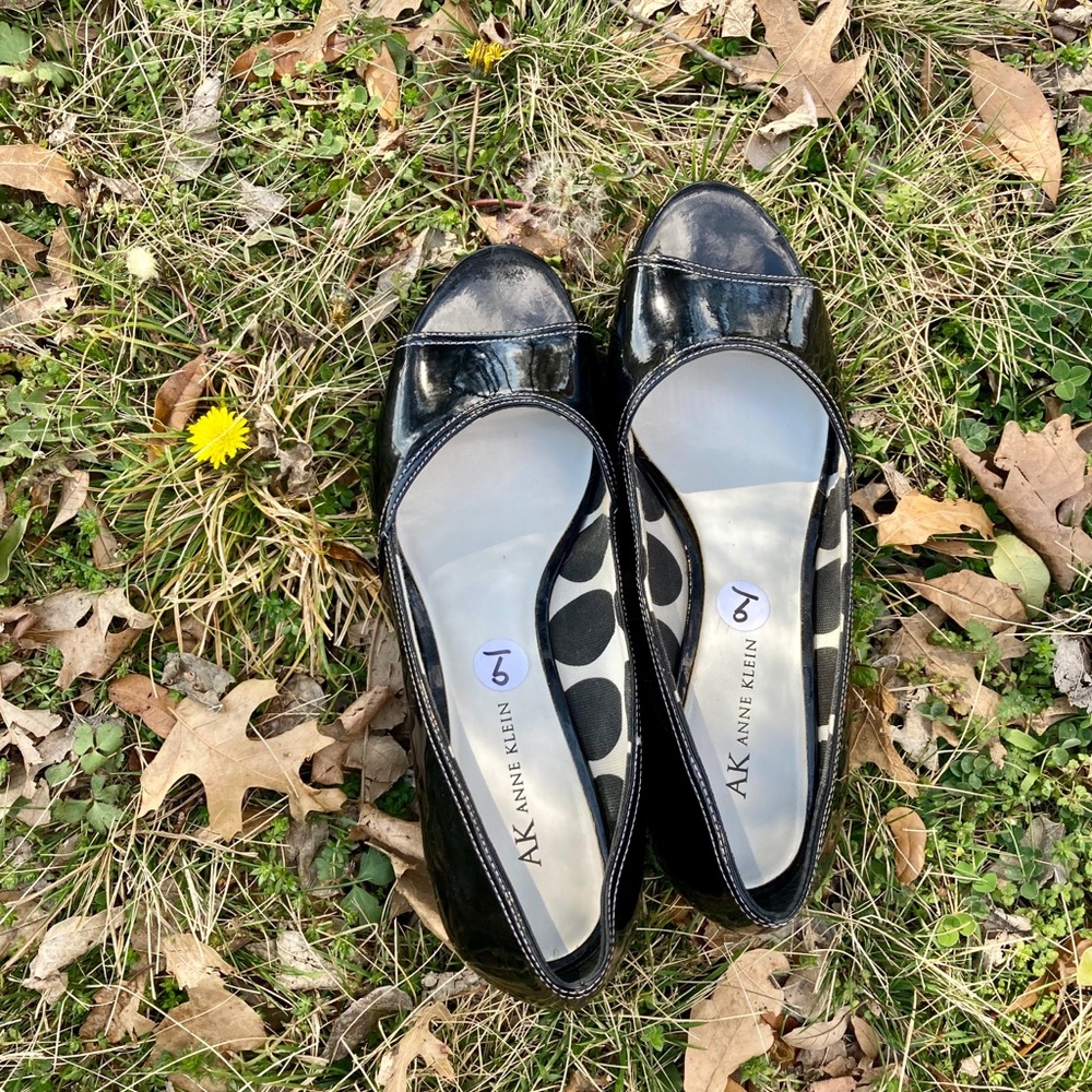 Anna Klein Women’s shoe